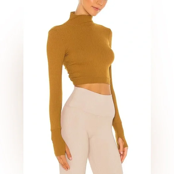 Free People movement Can’t handle this long sleeve crop - Picture 11 of 13
